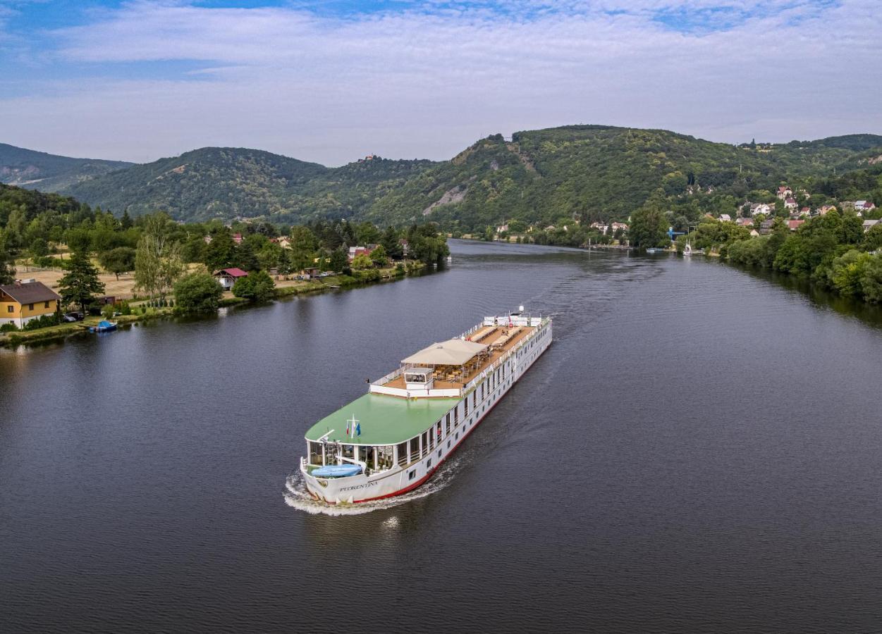Florentina Boat Litoměřice Exteriör bild